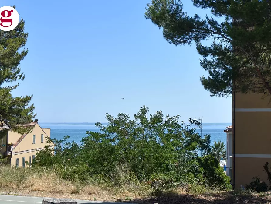 Immagine 22 di Appartamento in vendita  in Via Bizet a Vasto