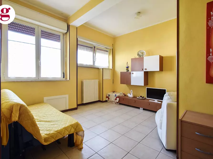 Immagine 5 di Appartamento in vendita  in Viale Raffaele Paolucci a Vasto