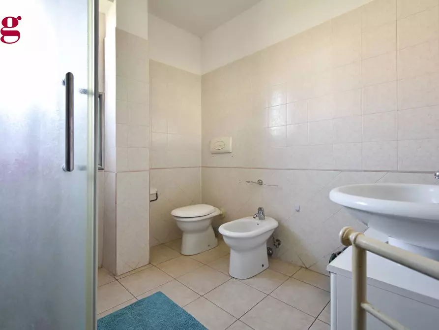 Immagine 17 di Appartamento in vendita  in Viale Raffaele Paolucci a Vasto