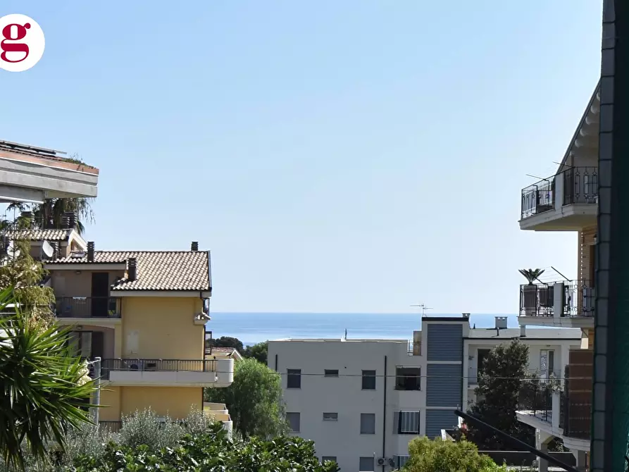 Immagine 11 di Appartamento in vendita  in Via Spalato a Vasto