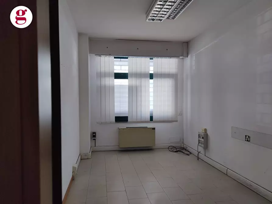 Immagine 3 di Locale commerciale in affitto  in Via del Porto a Vasto