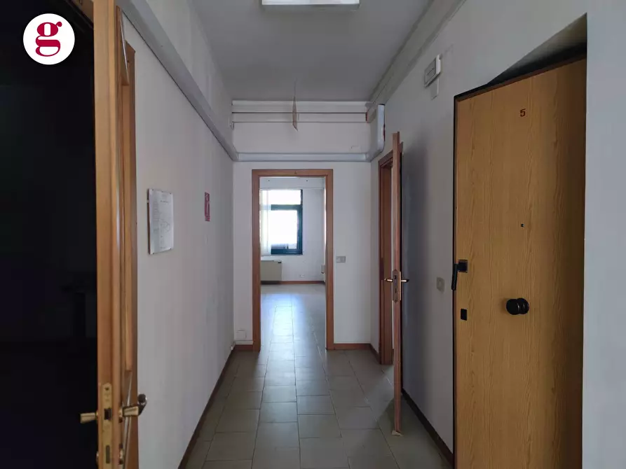 Immagine 14 di Locale commerciale in affitto  in Via del Porto a Vasto