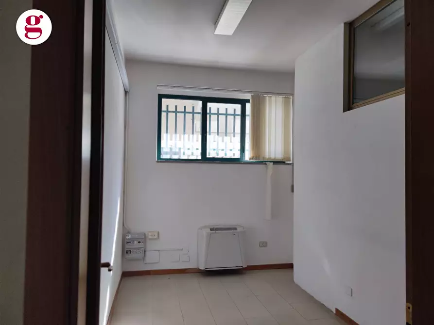 Immagine 16 di Locale commerciale in affitto  in Via del Porto a Vasto