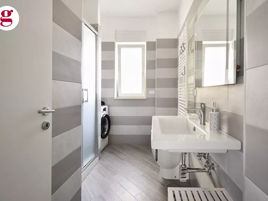 Immagine 14 di Appartamento in vendita  in Via Donizetti a Vasto