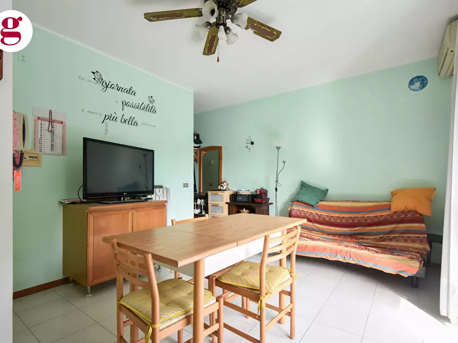 Immagine 2 di Appartamento in vendita  in Via Donizetti a Vasto