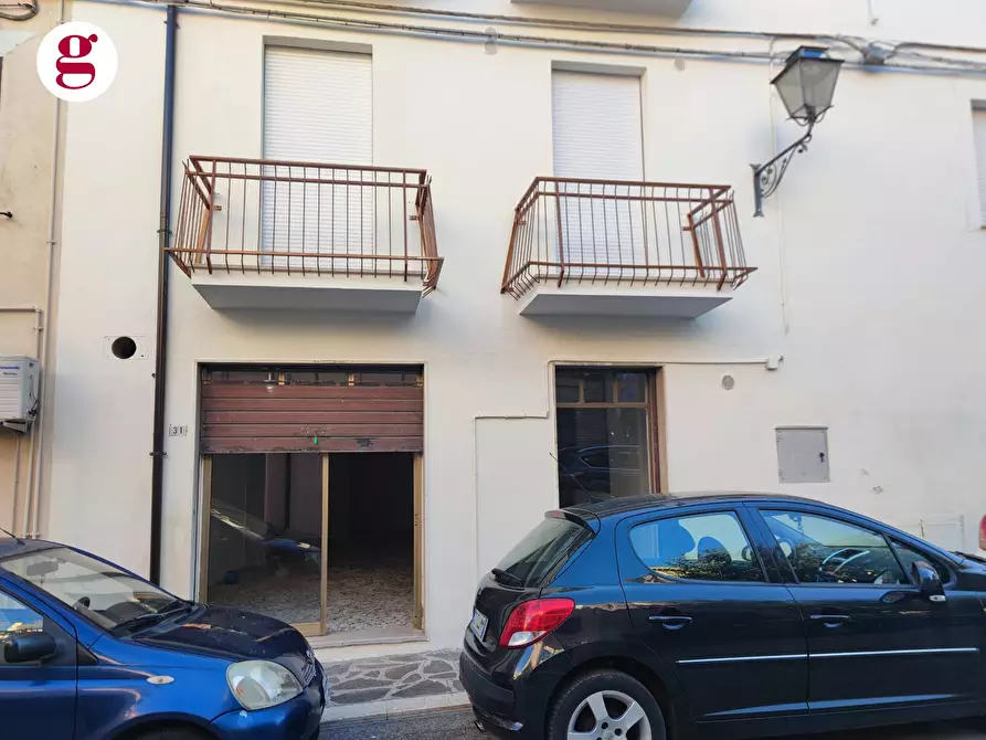 Immagine 13 di Locale commerciale in vendita  in Via Canaccio a Vasto