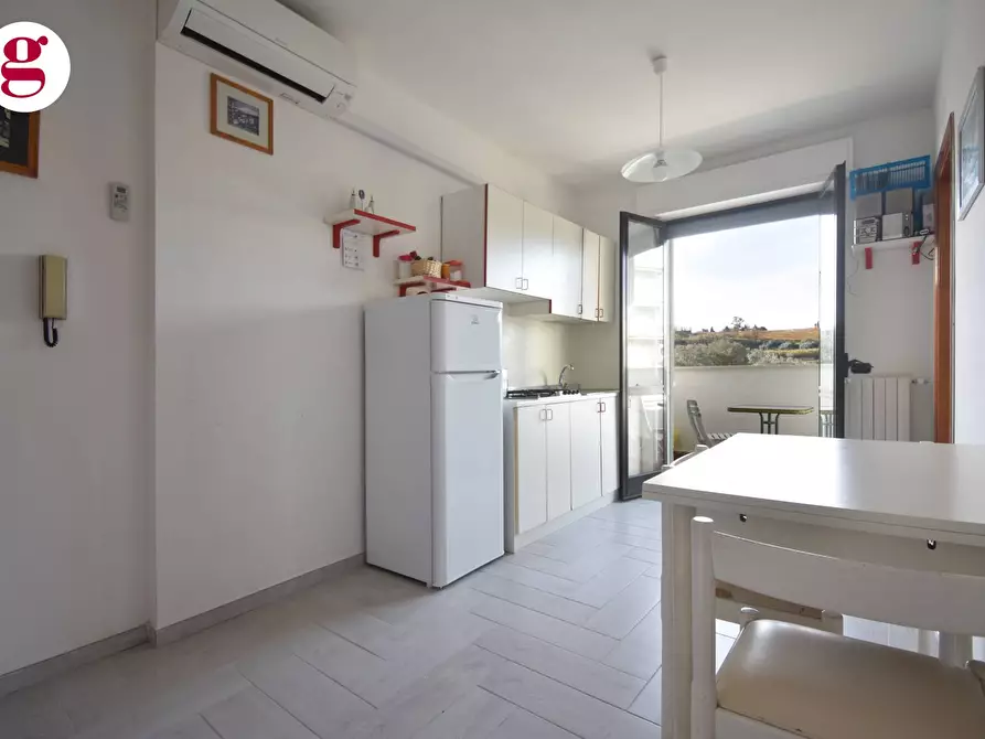 Immagine 3 di Appartamento in vendita  in Strada Statale 16 Sud a Vasto