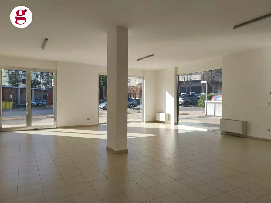 Immagine 6 di Locale commerciale in affitto  in Via Alessandrini a Vasto
