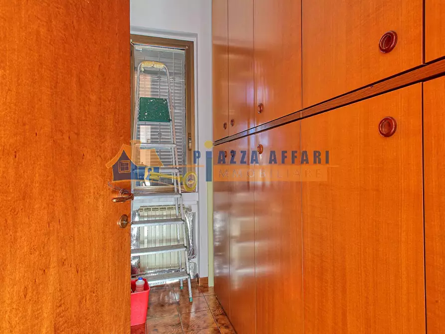 Immagine 28 di Villa in vendita  in via Cascinazza a Castronno