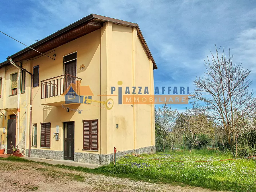 Immagine 1 di Casa indipendente in vendita  in via Santa Maria a Morazzone