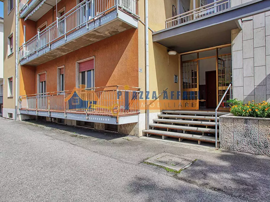 Immagine 4 di Appartamento in vendita  in via Caronno Varesino a Morazzone