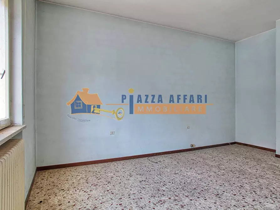 Immagine 25 di Appartamento in vendita  in via Caronno Varesino a Morazzone