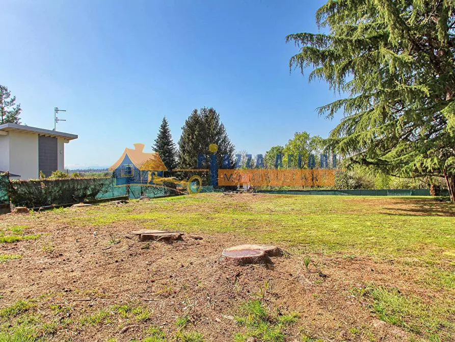 Immagine 5 di Terreno residenziale in vendita  in via Radaelli a Caronno Varesino