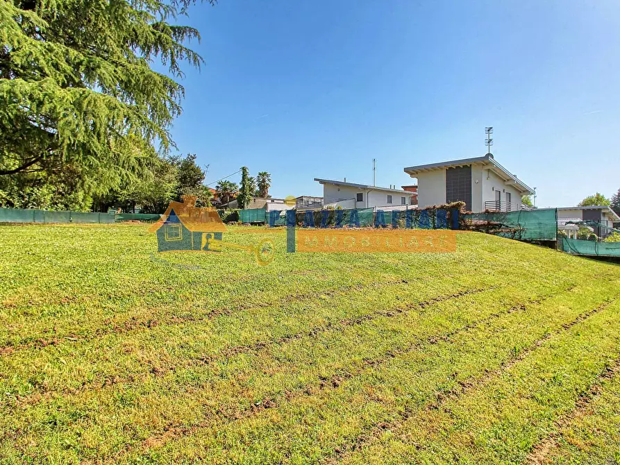 Immagine 10 di Terreno residenziale in vendita  in via Radaelli a Caronno Varesino