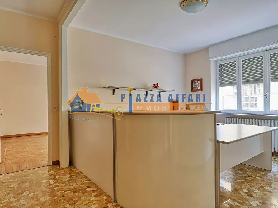 Immagine 25 di Appartamento in vendita  in VIA BAGAINI a Varese