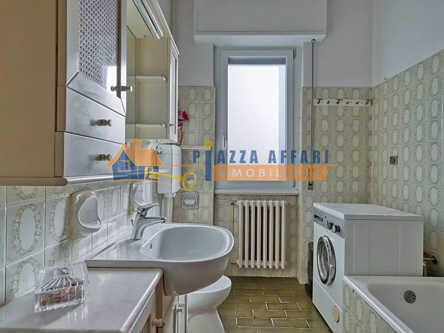 Immagine 20 di Appartamento in vendita  in via dobbiaco a Varese