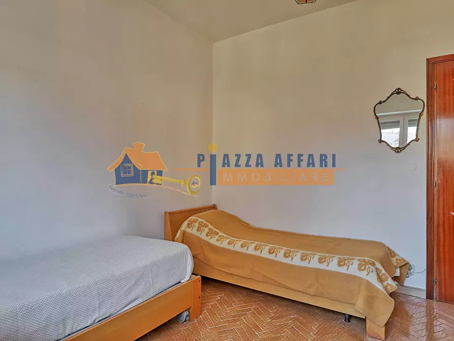 Immagine 25 di Appartamento in vendita  in via dobbiaco a Varese