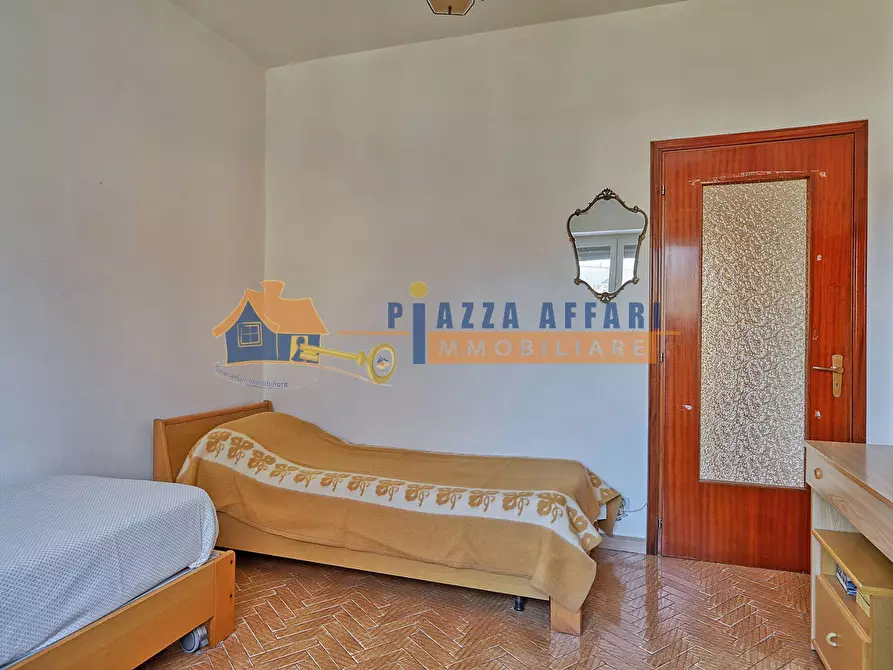 Immagine 26 di Appartamento in vendita  in via dobbiaco a Varese