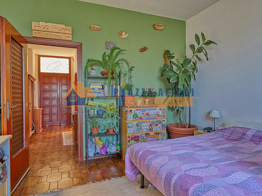 Immagine 17 di Casa bifamiliare in vendita  in via Macchi a Caronno Varesino