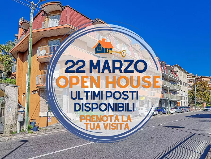 Immagine 1 di Appartamento in vendita  in via Varesina a Jerago Con Orago