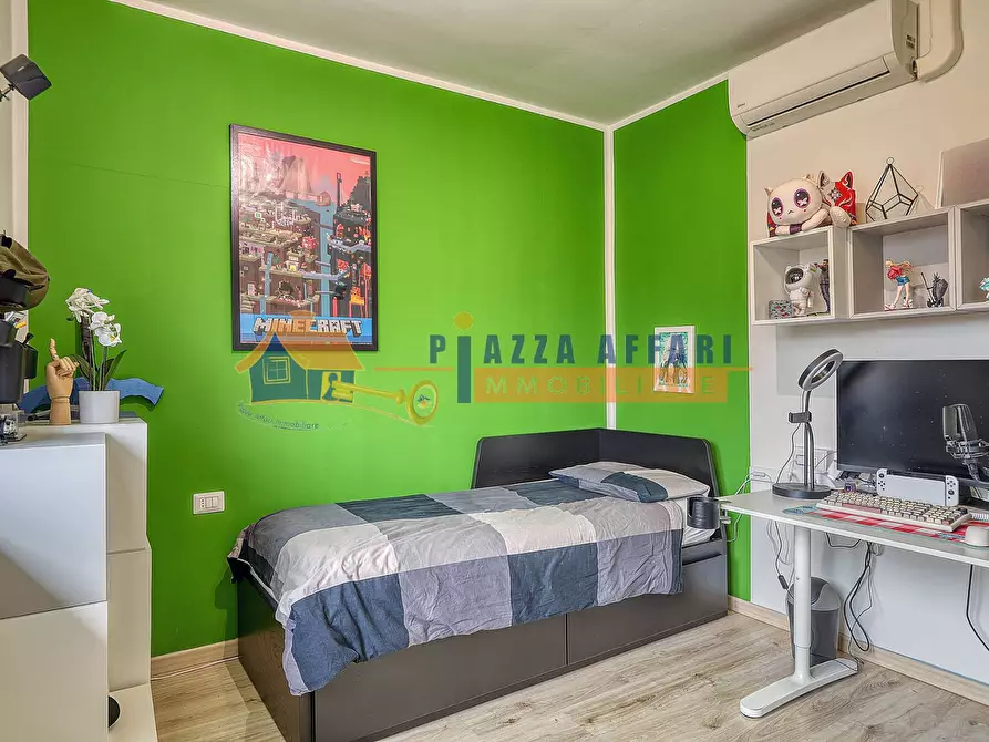 Immagine 20 di Villetta a schiera in vendita  in via Puccini a Caronno Varesino