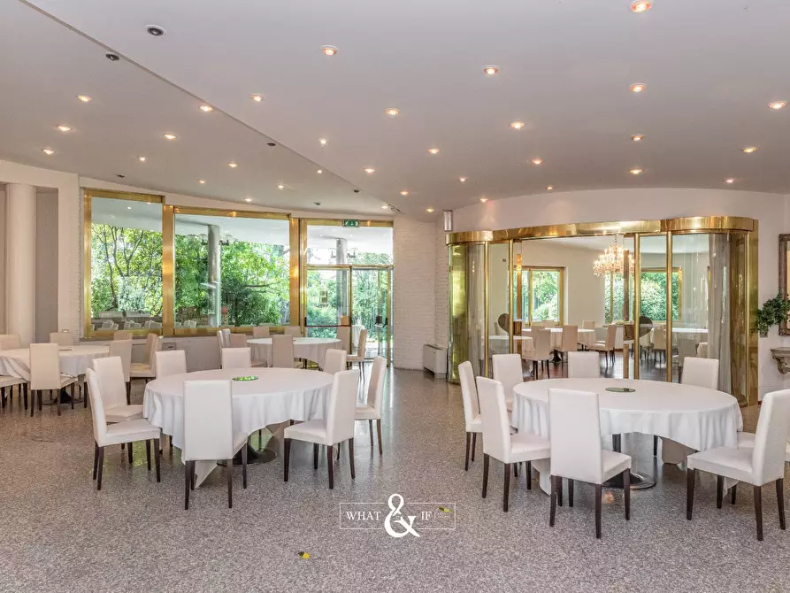 Immagine 19 di Locale commerciale in vendita  in Via delle Ortensie a Briosco