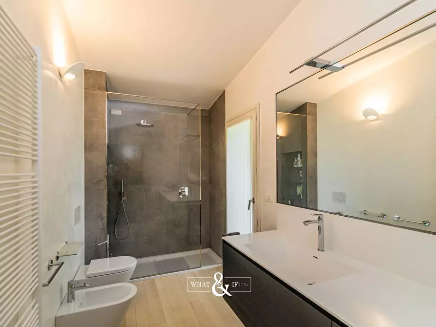 Immagine 26 di Villa in vendita  in Via dei Ronchi a Cabiate