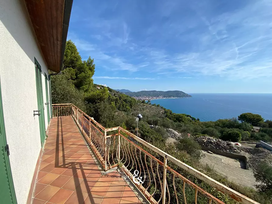 Immagine 30 di Villa in vendita  in Via Al Castellareto a Cervo