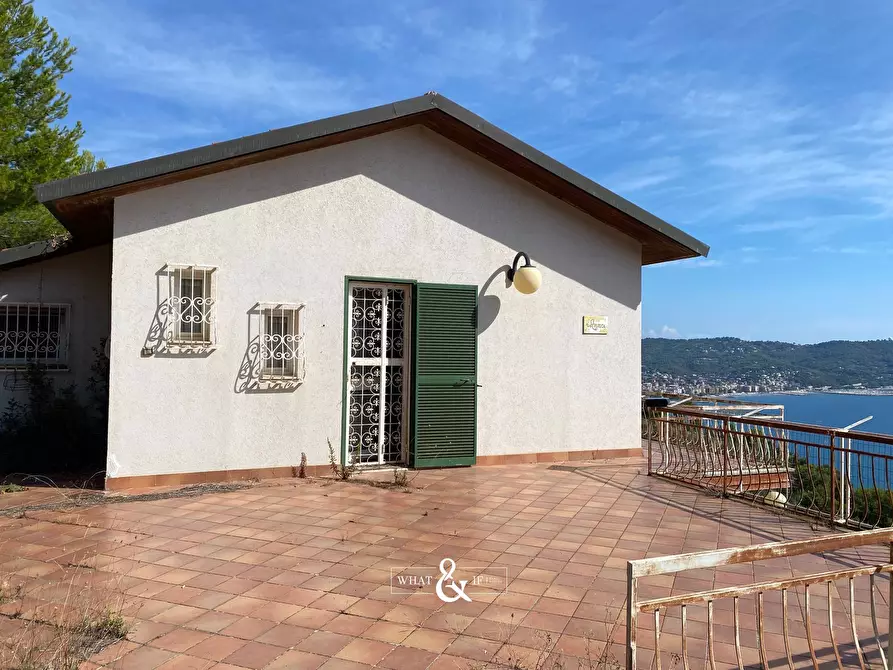 Immagine 12 di Villa in vendita  in Via Al Castellareto a Cervo