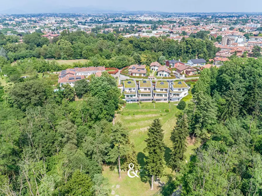 Immagine 11 di Villa in vendita  in Via Achille Locatelli a Seregno