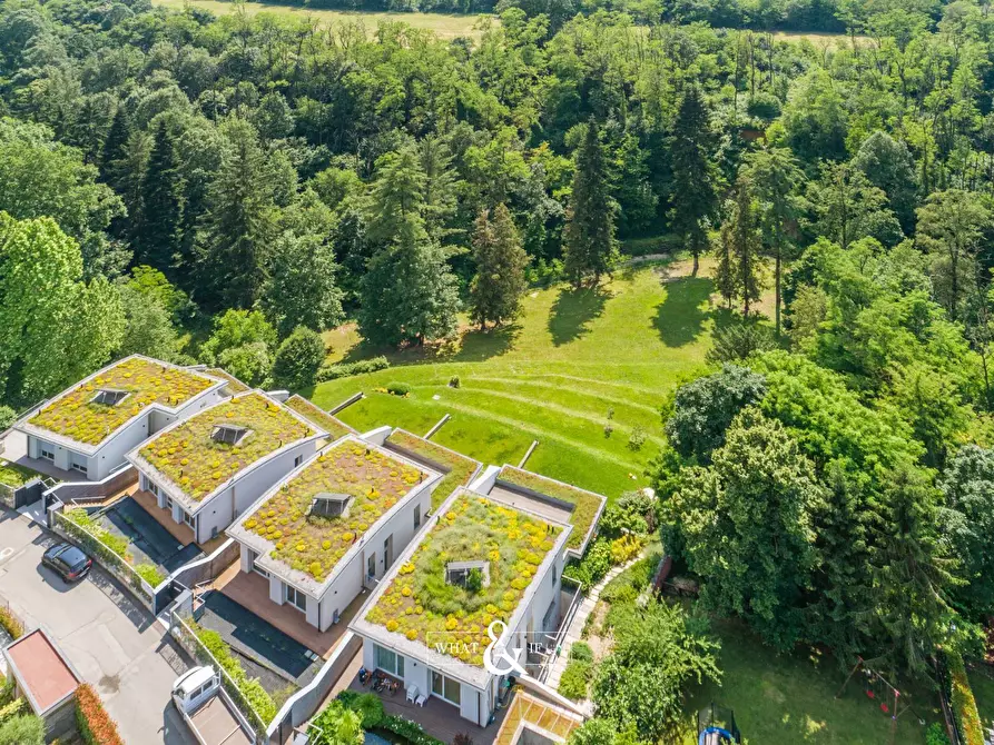 Immagine 15 di Villa in vendita  in Via Achille Locatelli a Seregno