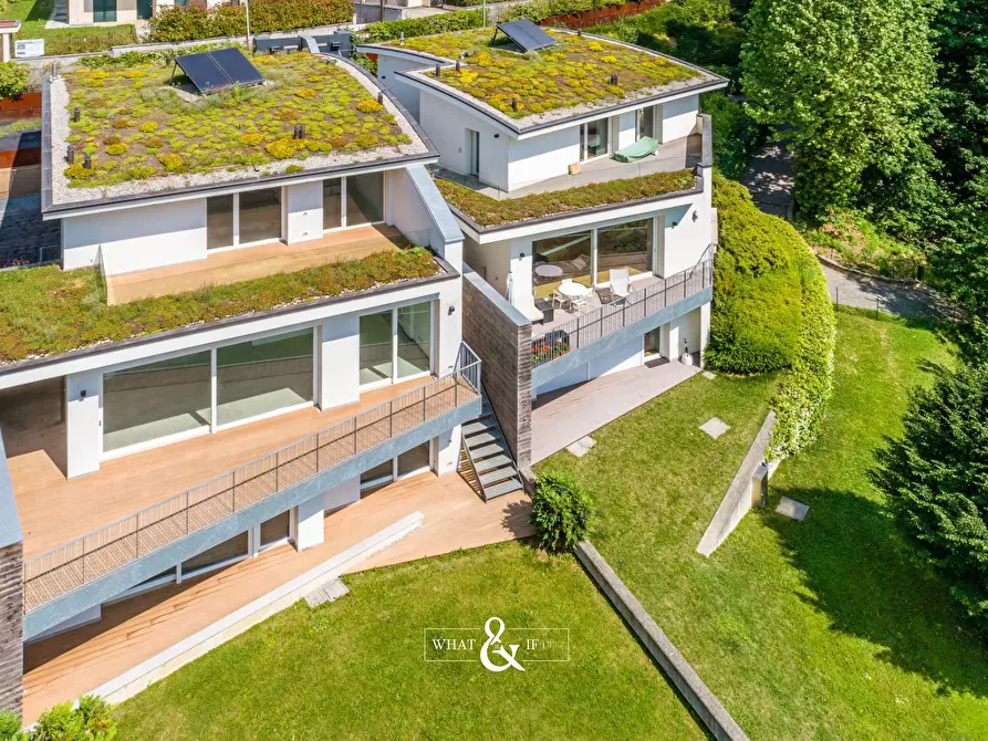 Immagine 26 di Villa in vendita  in Via Achille Locatelli a Seregno