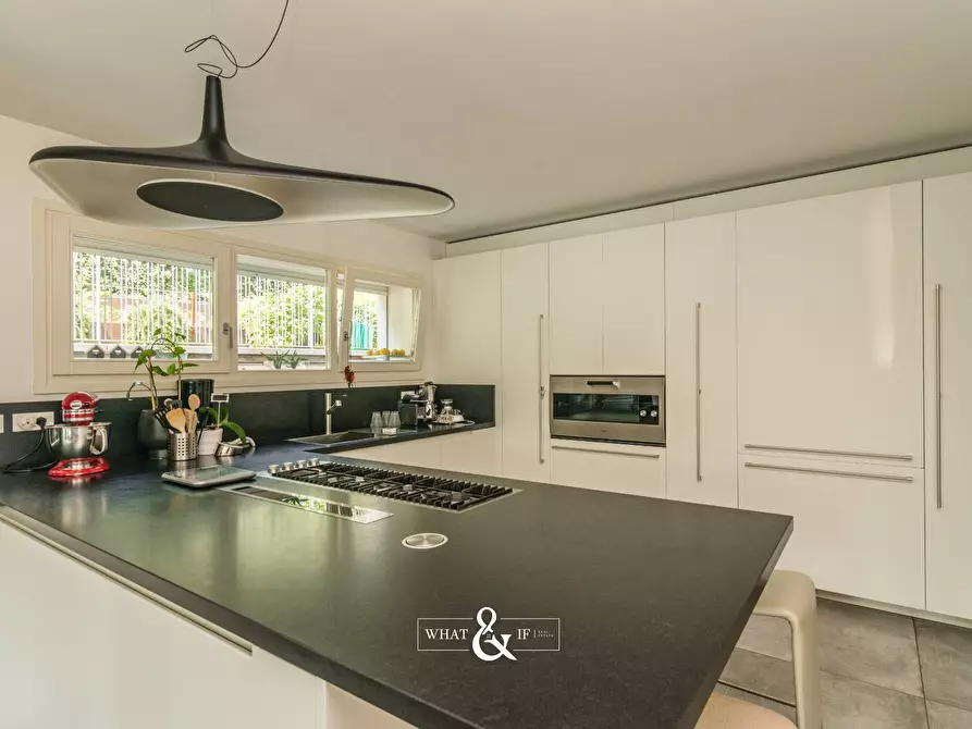 Immagine 30 di Villa in vendita  in Via Achille Locatelli a Seregno