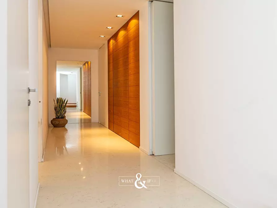 Immagine 30 di Villa in vendita  in Via dei ronchi a Bergamo