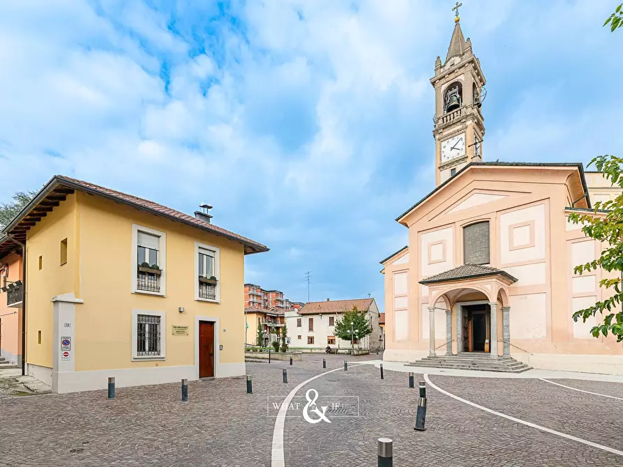 Immagine 1 di Ufficio in vendita  in Piazza Cavour a Barlassina