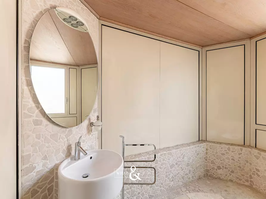 Immagine 24 di Attico in vendita  in Via Ramazzotti a Monza