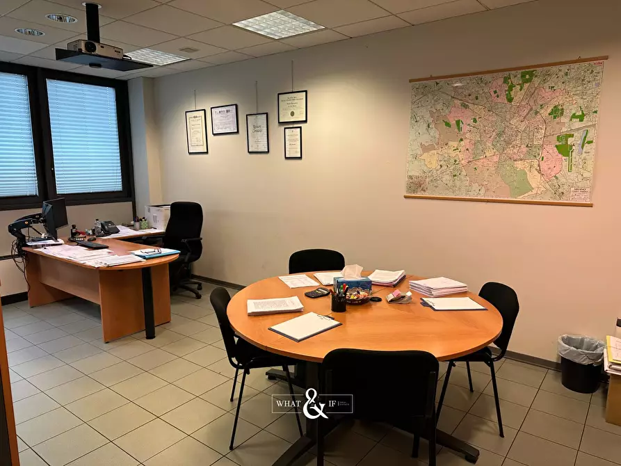Immagine 25 di Ufficio in vendita  in Via Cernuschi a Monza