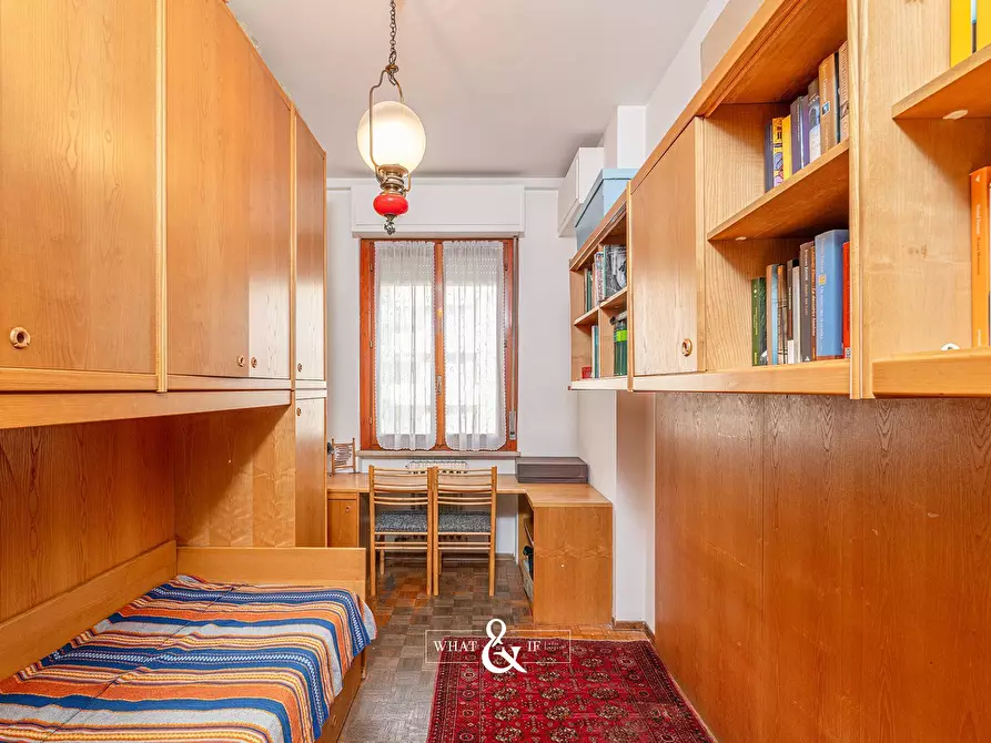 Immagine 12 di Appartamento in vendita  in Via Monte Nero a Desio