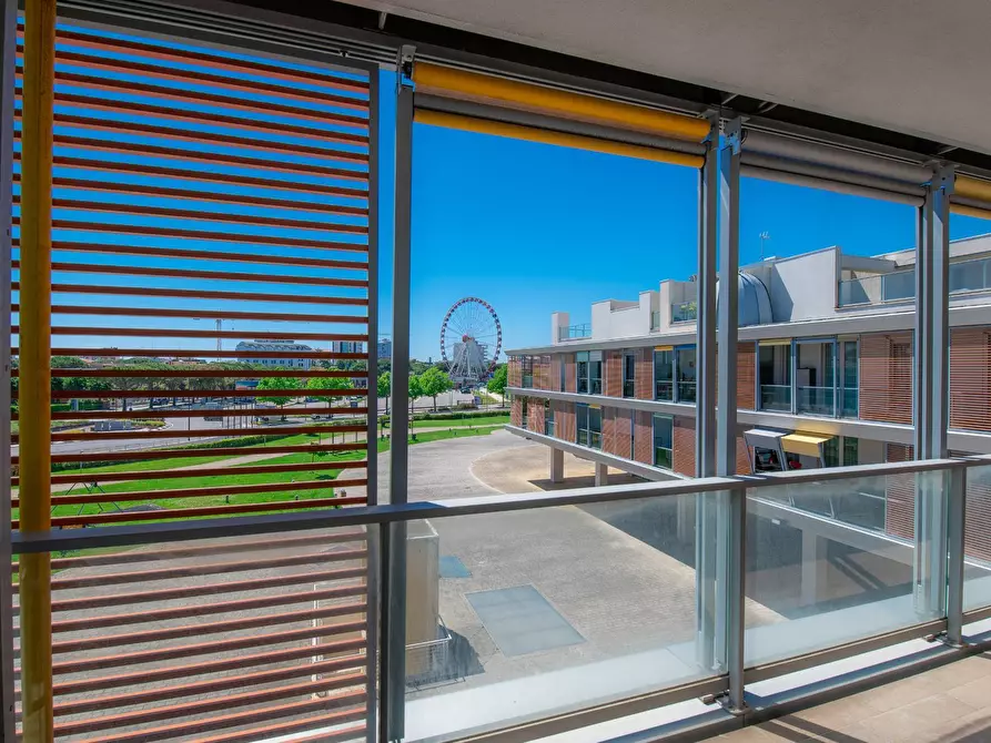 Immagine 7 di Appartamento in vendita  in PIAZZA L. TENCO a Jesolo