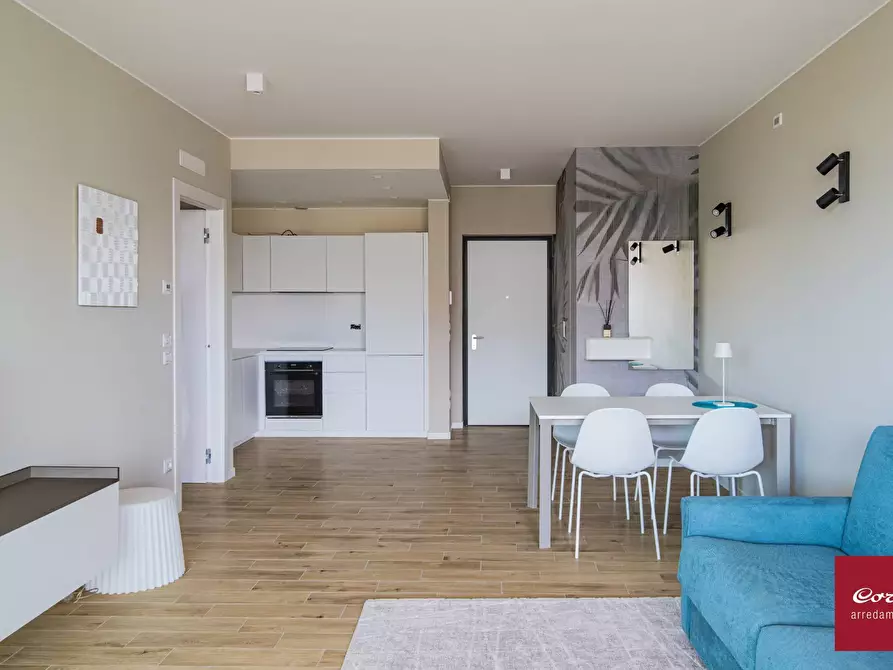 Immagine 2 di Appartamento in vendita  in P.ZA L. TENCO a Jesolo