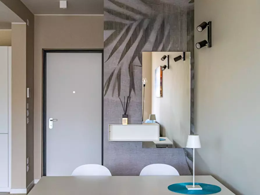 Immagine 3 di Appartamento in vendita  in P.ZA L. TENCO a Jesolo