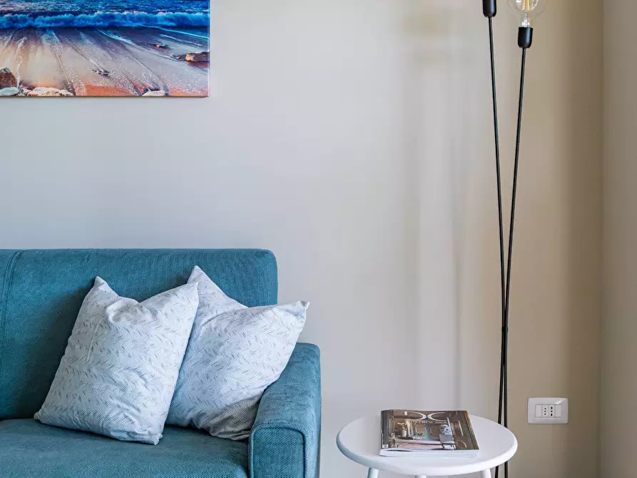 Immagine 8 di Appartamento in vendita  in P.ZA L. TENCO a Jesolo