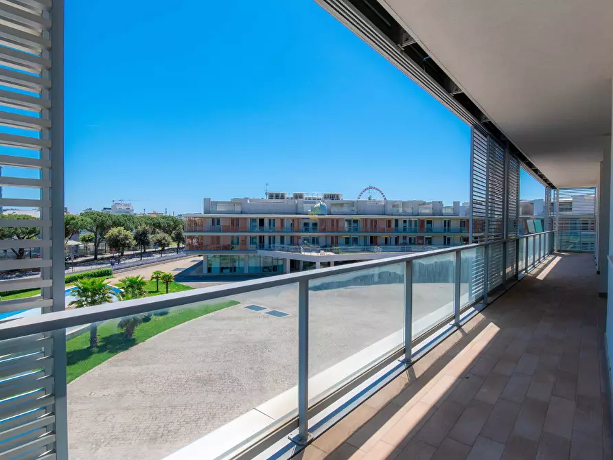 Immagine 7 di Appartamento in vendita  in Piazza L. Tenco a Jesolo