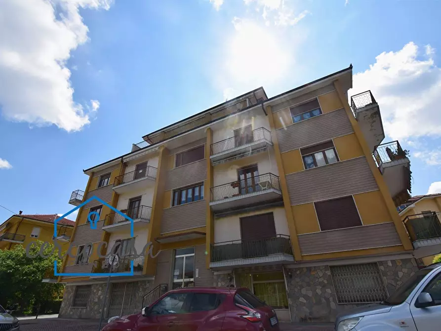 Immagine 1 di Appartamento in vendita  in via Casteldefino a Cuneo