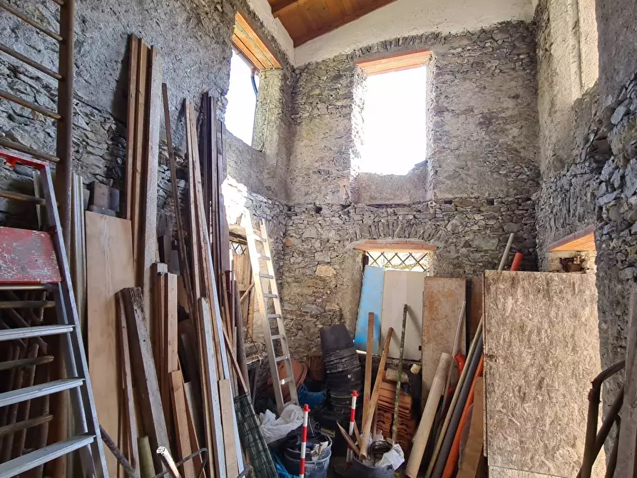 Immagine 8 di Rustico / casale in vendita  in LOC. SCARUGLIA a San Colombano Certenoli