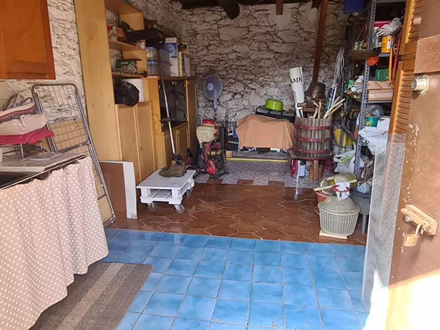 Immagine 10 di Rustico / casale in vendita  in LOC. SCARUGLIA a San Colombano Certenoli