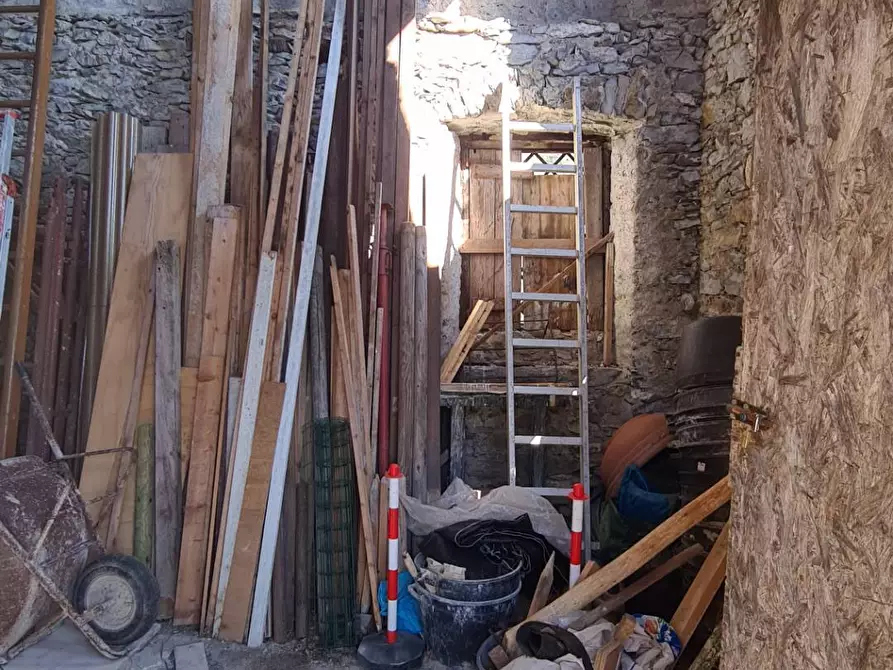 Immagine 14 di Rustico / casale in vendita  in LOC. SCARUGLIA a San Colombano Certenoli