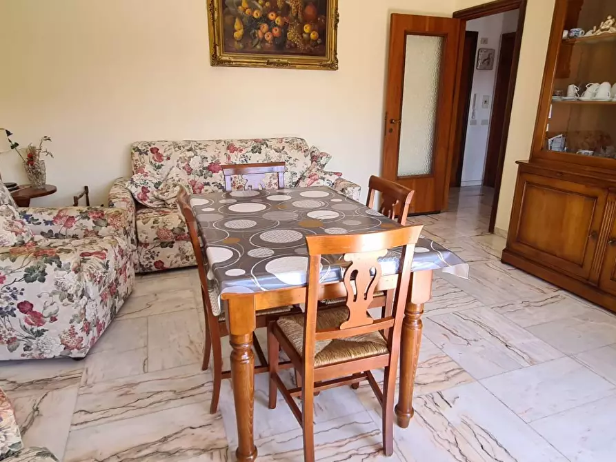 Immagine 23 di Attico in affitto  in P.ZA CAVOUR a Chiavari