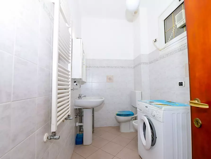 Immagine 19 di Appartamento in vendita  in VIA NAZARIO SAURO a Chiavari