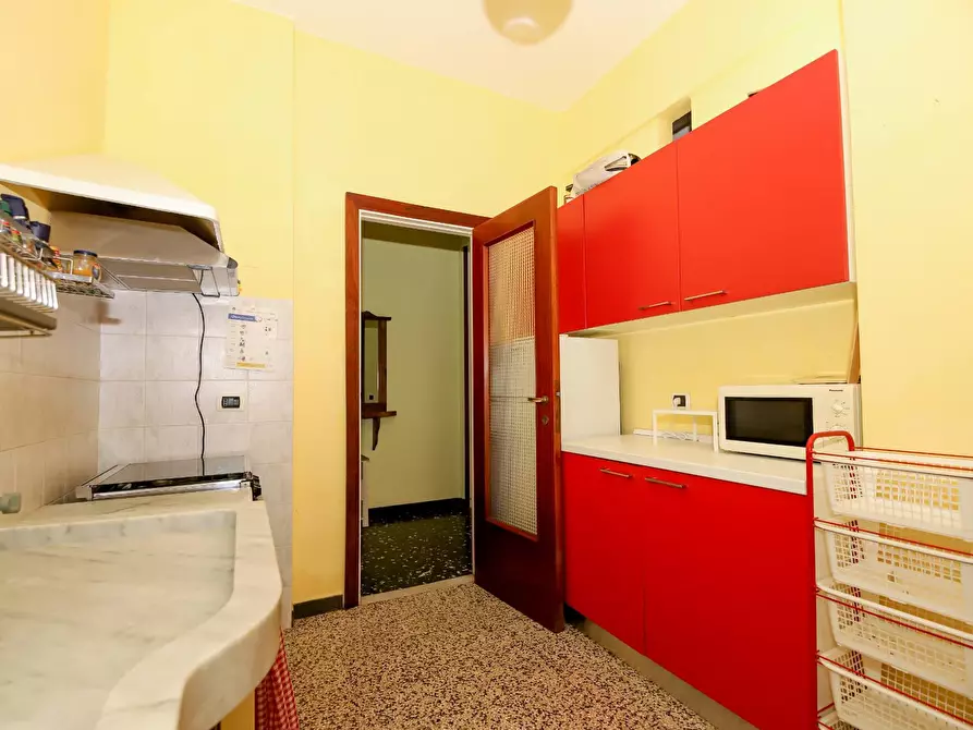 Immagine 4 di Appartamento in vendita  in VIA NAZARIO SAURO a Chiavari